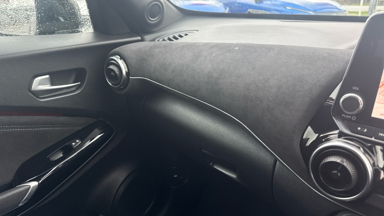 Nissan Juke 1.0 DiG-T 114 Tekna+ 5dr Petrol Hatchback